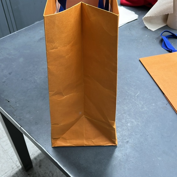 Large Louis Vuitton shopping bag with blue fabric handles - Picture 5 of 7